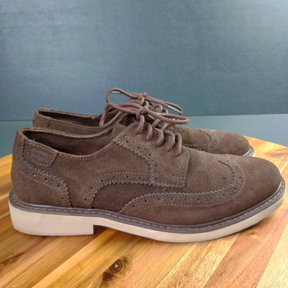 Levi's Suede Leather Wingtip Shoes Mens‎ Sz 10.5 Brown Dress Casual Oxfords